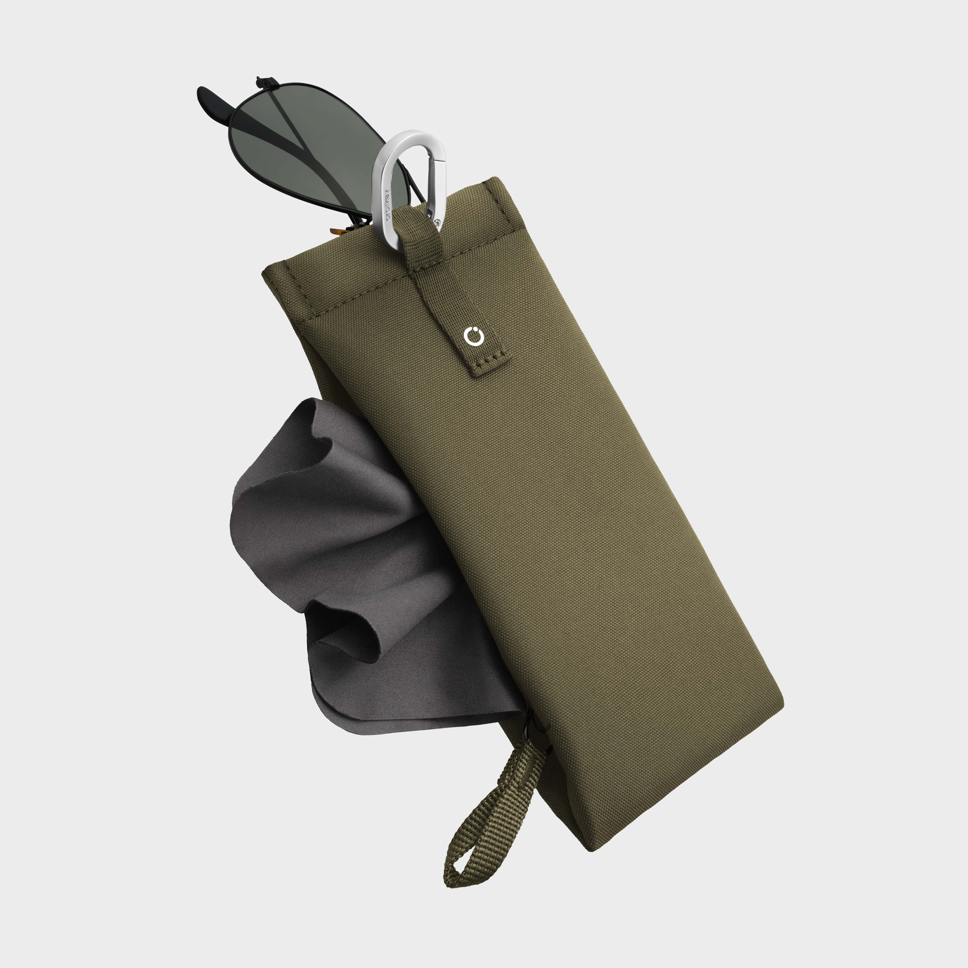 Clip-on Glasses Pouch - Image 15