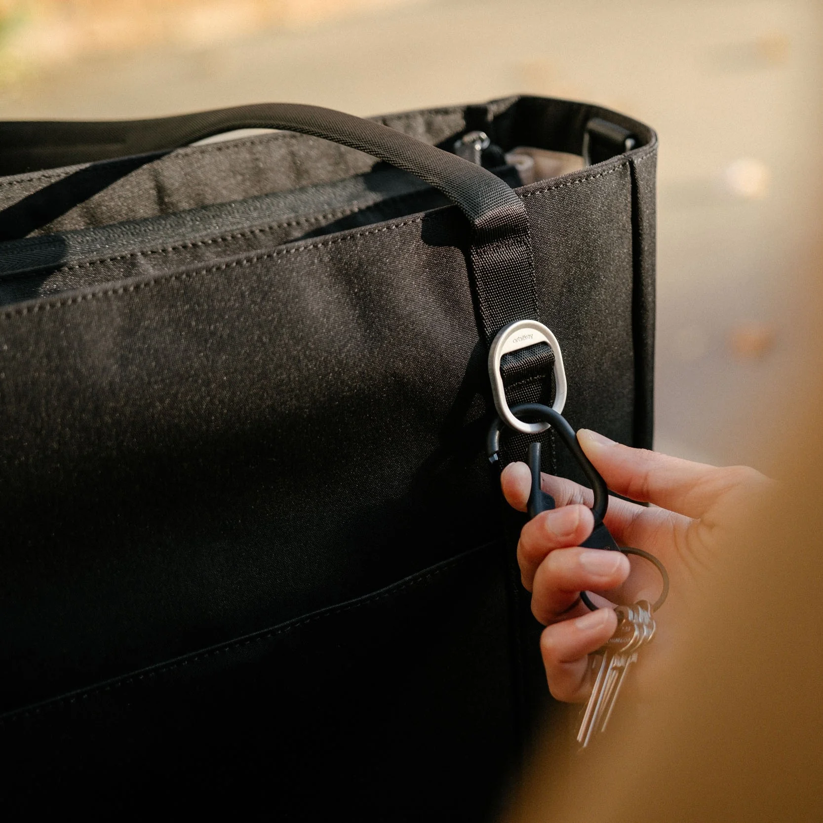 Daily Tote - Image 6