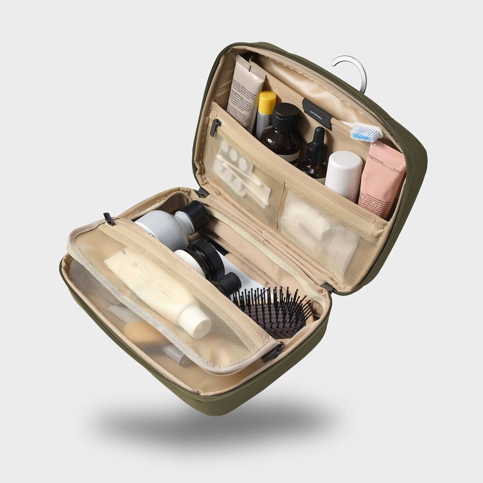 Hanging Toiletry Pouch - Image 15