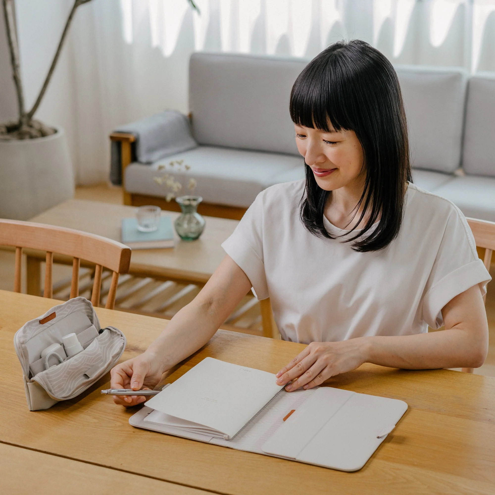 KonMari | Orbitkey Desk Pouch - Image 3